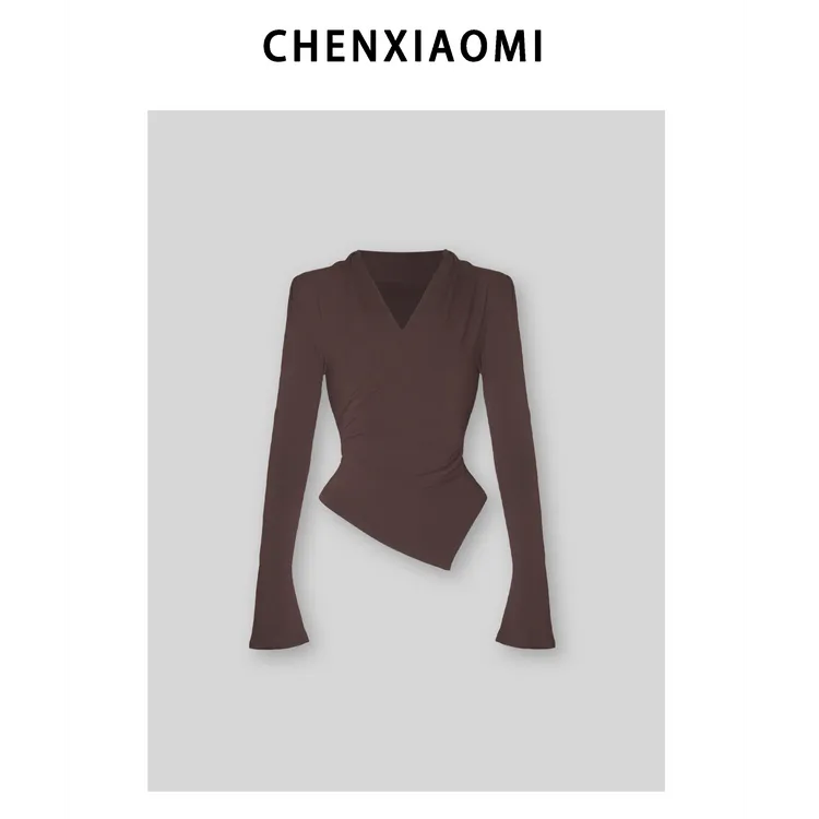 【蜜蜜家】伊斯坦堡 欧美辣妹包肩V领斜摆云朵绒长袖上衣 25/Z714