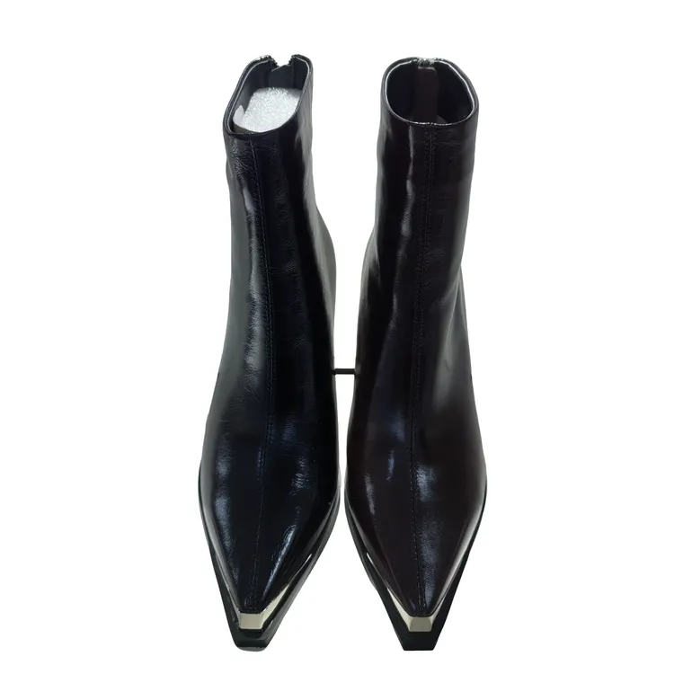 2025年新款防水黑色尖头女士粗跟绒里短靴法式尖头短靴气质