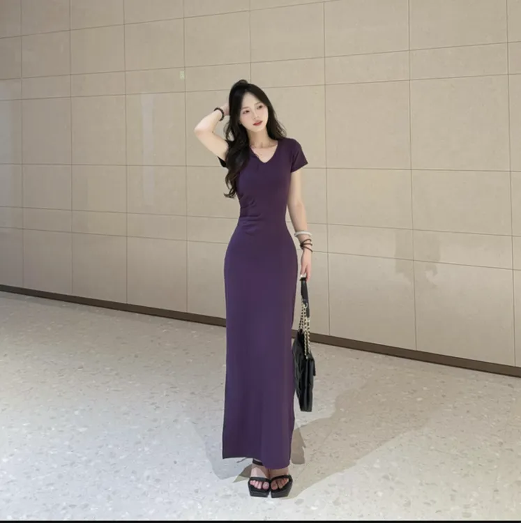 紫罗兰调御姐气质收腰夏季V领开叉后妈裙2025新款爆款显瘦连衣裙