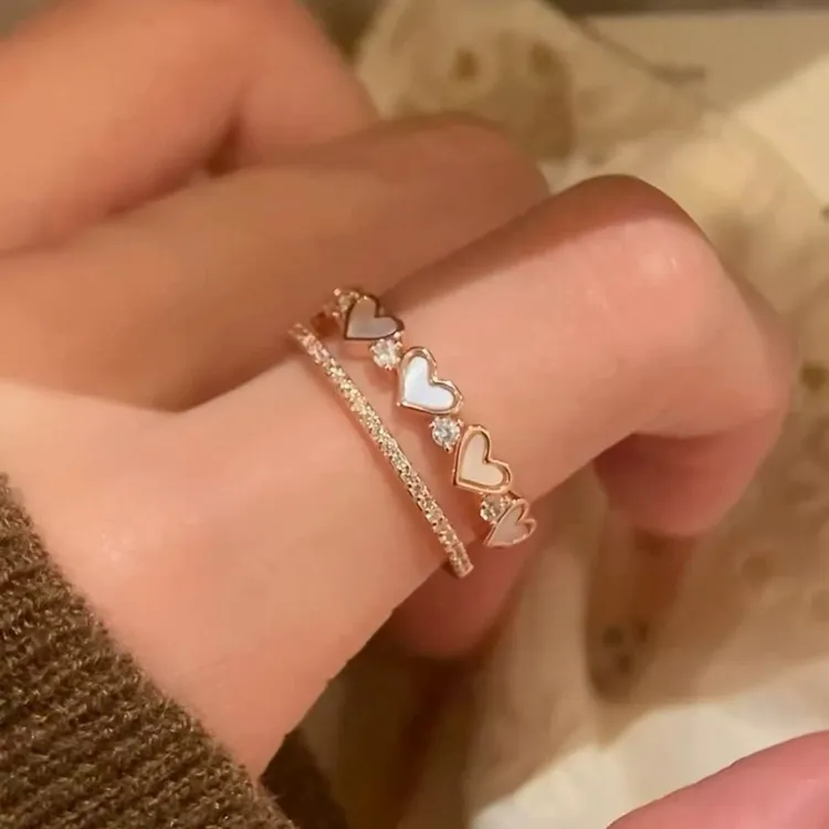 卡柒 铜合金戒指 复古贝壳爱心双层戒指时尚小众高级感叠戴食指戒