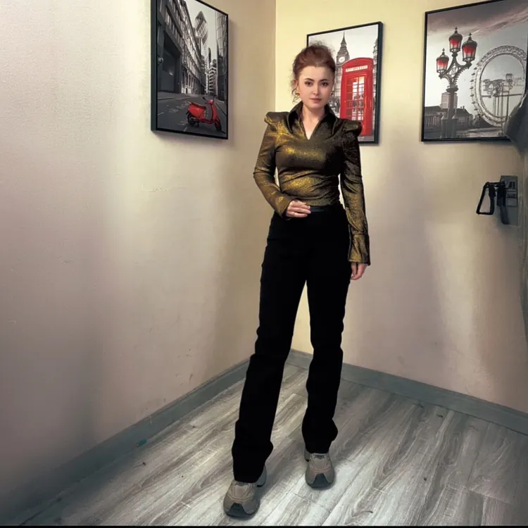 女士秋冬韩版宽松百搭修身显瘦松弛感休闲裤直筒高腰弹力牛仔裤