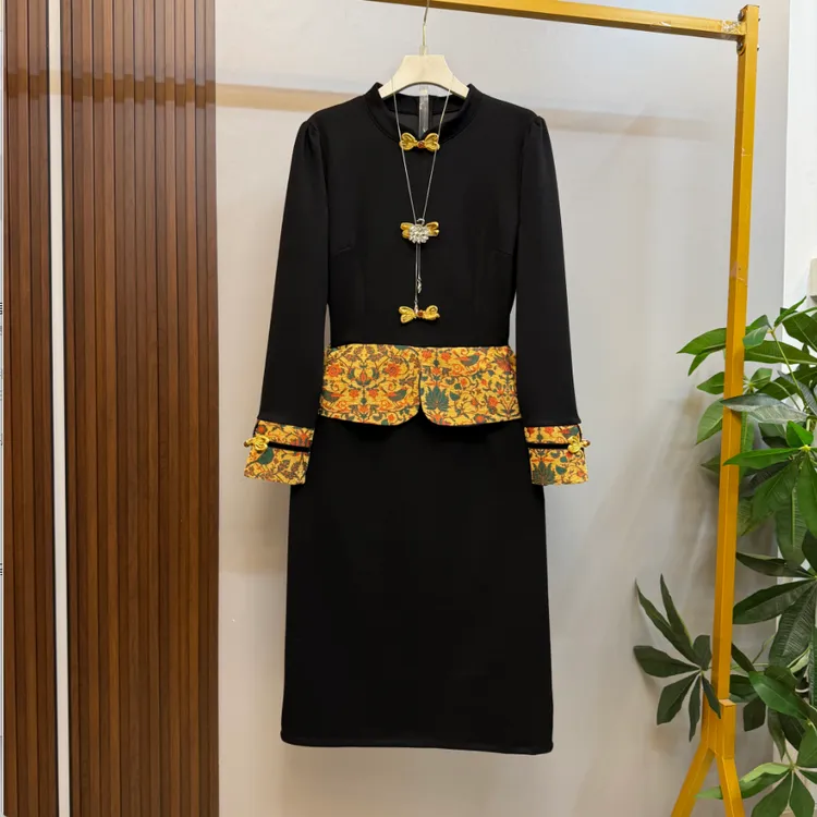 新款大码女装时尚气质复古盘扣新中式假两件连衣裙