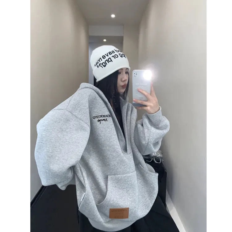 红色芝士redcheese美式慵懒刺绣大V领薄款连帽卫衣女复古露肩上衣