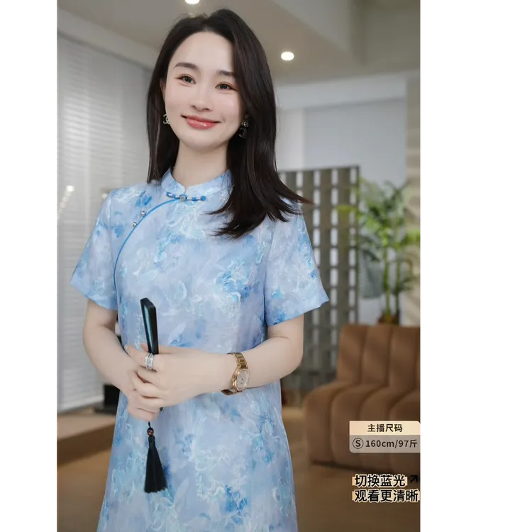 HELAAOMI “鸢尾岚舞”亚麻盘扣立领高腰松弛感连衣裙CY5BC72489