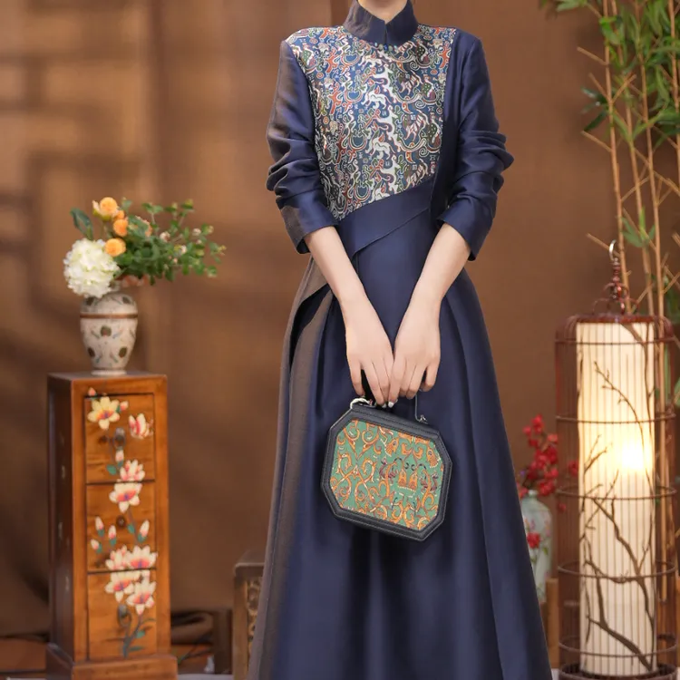 JIXIANGYIJIA/吉祥衣家星出东方（连衣裙）951237257