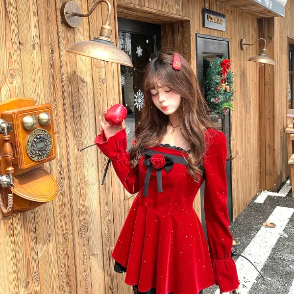 玫瑰果酱 织物猪原创 秋冬新年氛围感公主千金显瘦连衣裙短裙