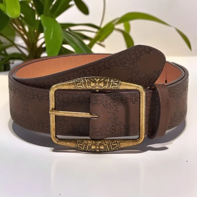 新款复古棕色腰带女高级感民族风皮带爆款小众设计美式牛仔裤带潮