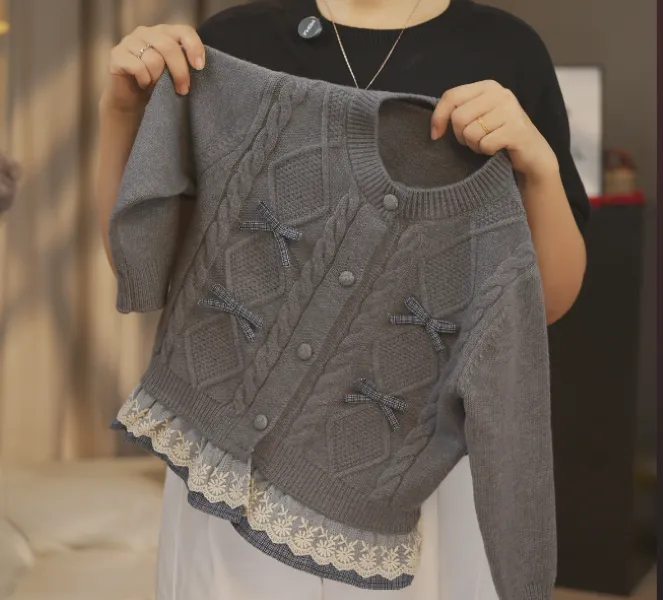 女童毛衣2025春秋新款纯色针织衫圆领蝴蝶结蕾丝开衫外套