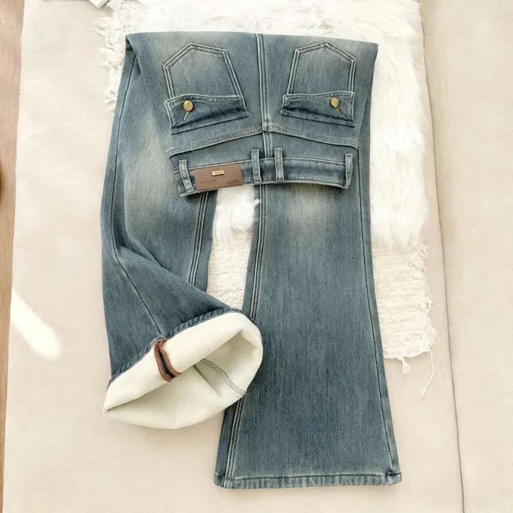 【絮语流诗】2025秋冬爆款牛仔裤微喇裤加绒加厚时尚百搭复古韩版