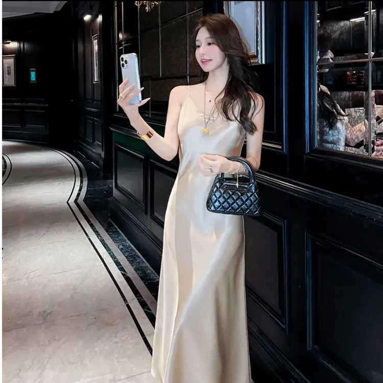 （送飘带）法式鎏金缎面吊带连衣裙夏季显瘦长裙丝质缎面裙