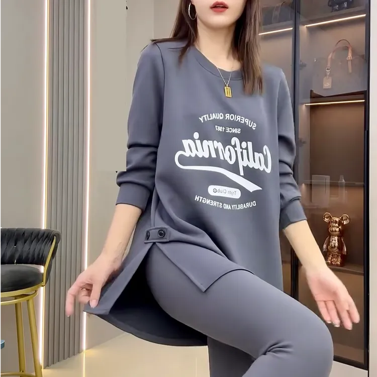 早秋休闲女士卫衣休闲风中长款女装长袖简约英文字母洋气百搭秋冬