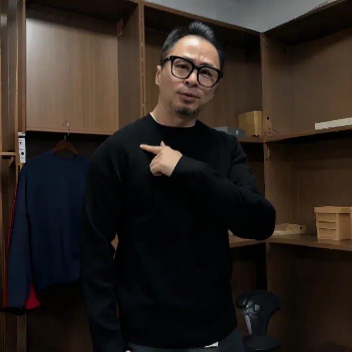 商小鸟美丽诺羊毛圆领针织衫