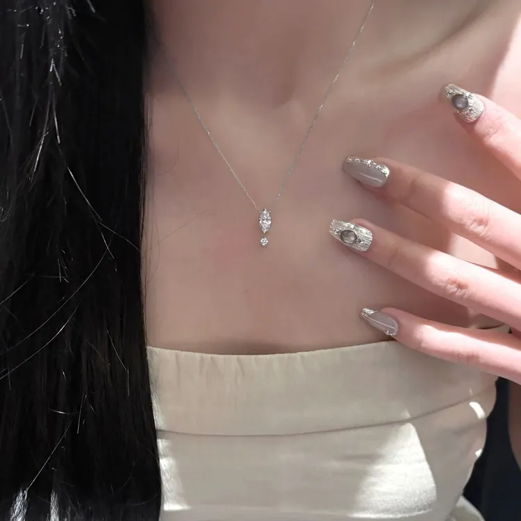 柯柒 钛钢项链 极简水滴马眼项链轻奢时尚气质小众设计感锁骨链商品图