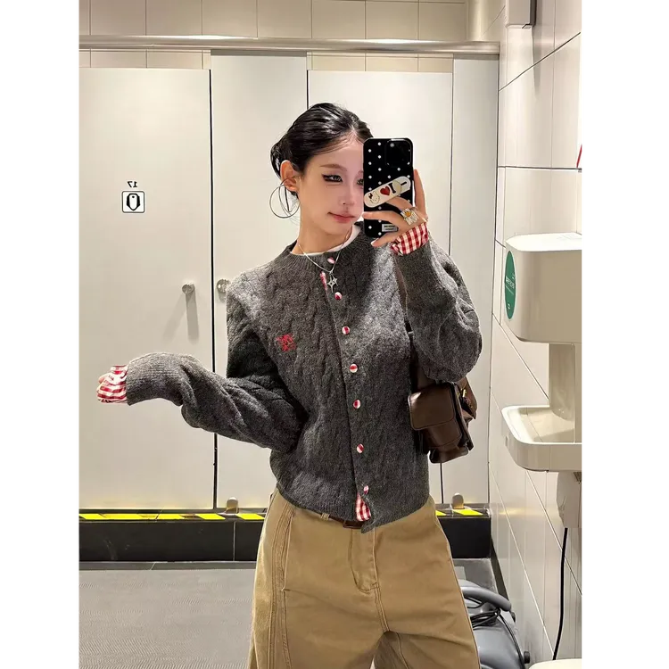 美式复古学院风假两件针织衫女秋冬季2025新款宽松慵懒毛衣短外套