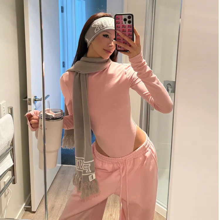 美式辣妹性感长袖T恤女秋季设计感连体上衣百搭高腰阔腿裤两件套