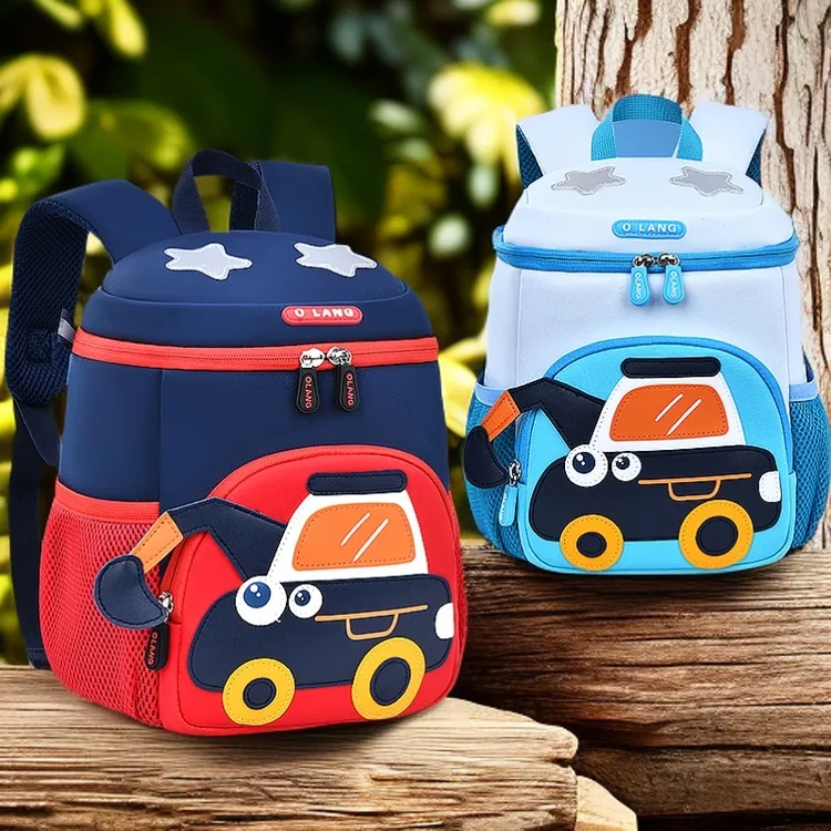 新款幼儿园书包男童1-3-6岁挖掘机卡通护脊超轻轻便双肩背包2开学