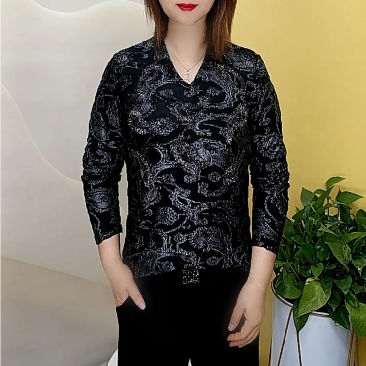 秋季时尚洋气百搭妈妈装V领烫钻高贵气质打底衫小衫显瘦长袖上衣