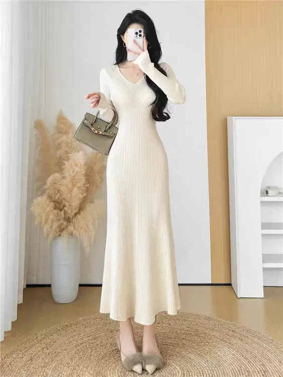 （401-500）秋款长裙连衣裙加秋冬气质显瘦