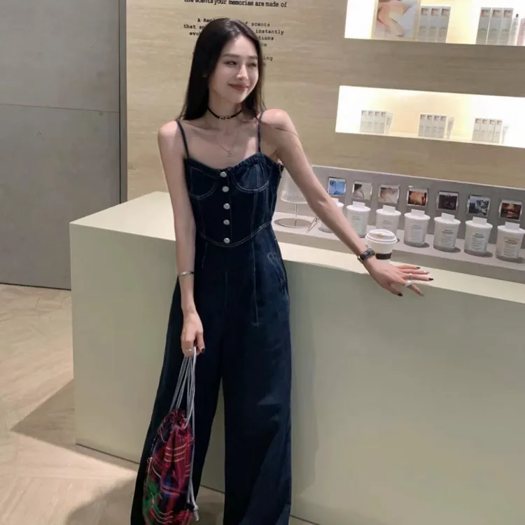 时髦高级气质修身显瘦吊带牛仔连体裤夏季新款小个子高腰时尚复古