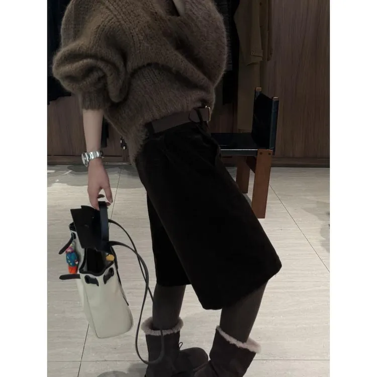 【巧克力慕斯】 复古丝绒阔腿直筒中裤 J25KZ957