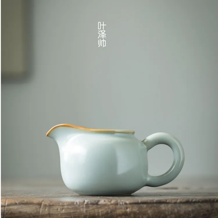 叶泽帅大师天青色汝窑公道杯分茶器可开片高档泡茶高端陶瓷茶具
