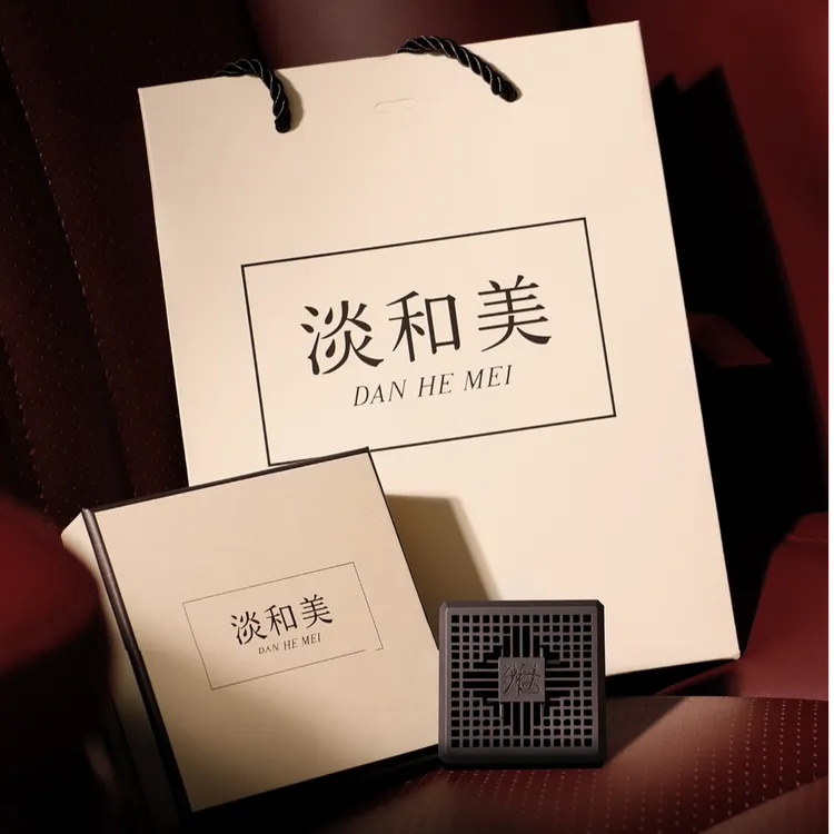 淡和美车载香薰空调出风口汽车香薰