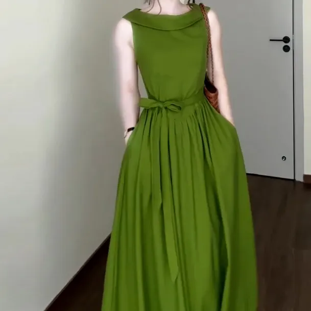 3309夏新款法式高级感复古赫本风无袖气质连衣裙女绿色设计感长裙