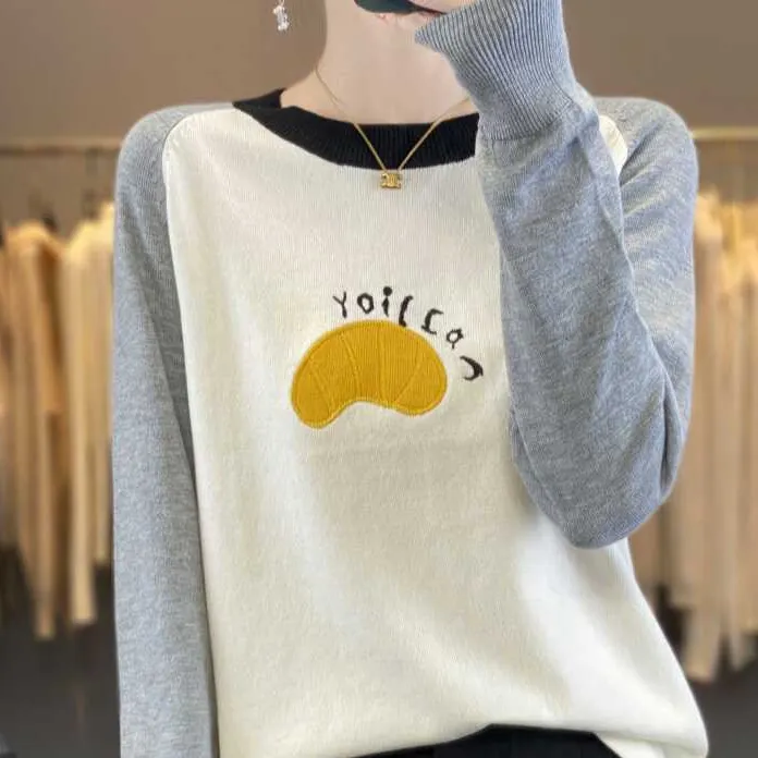 哥弟阿玛施正2025春秋新款时尚绣花休闲羊毛针织衫女套头减龄毛衣