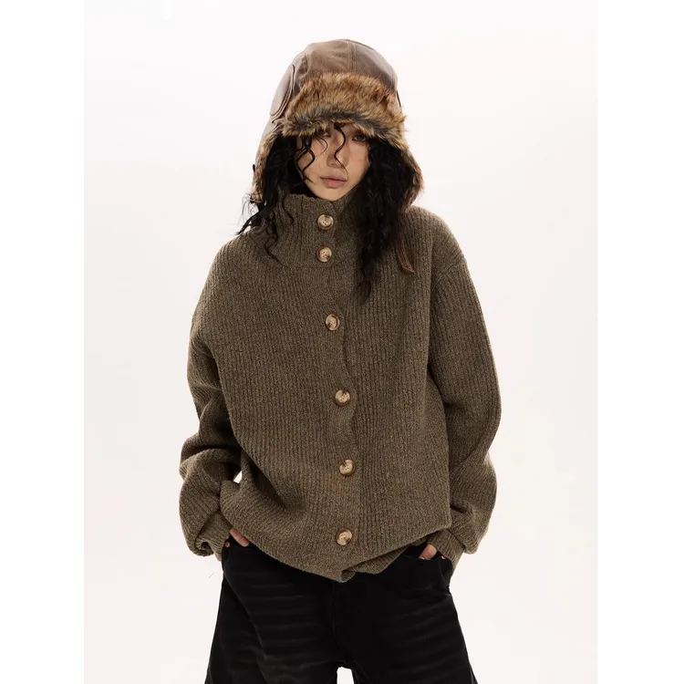 2025FW秋冬老钱风纽扣立领加厚北极绒毛衣男女气质慵懒风针织外套