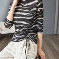 纪凡姬/23-117-2-高级感蕾丝微透气质设计抽绳别致打底T恤衫