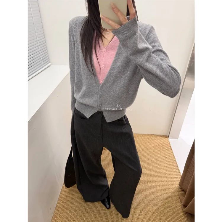 高级质感假两件100%羊毛针织开衫女秋冬温柔气质内搭外穿毛衣8021