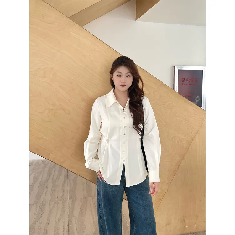 裂渡宣宣【凸显腰线】百搭显瘦上衣女冬两穿正肩修身衬衫ZY508A65