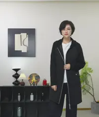 【U.M】川行驼绒连帽菱格风衣款棉服
