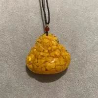 QQ典藏级乾坤牛黄玉吊坠Z42