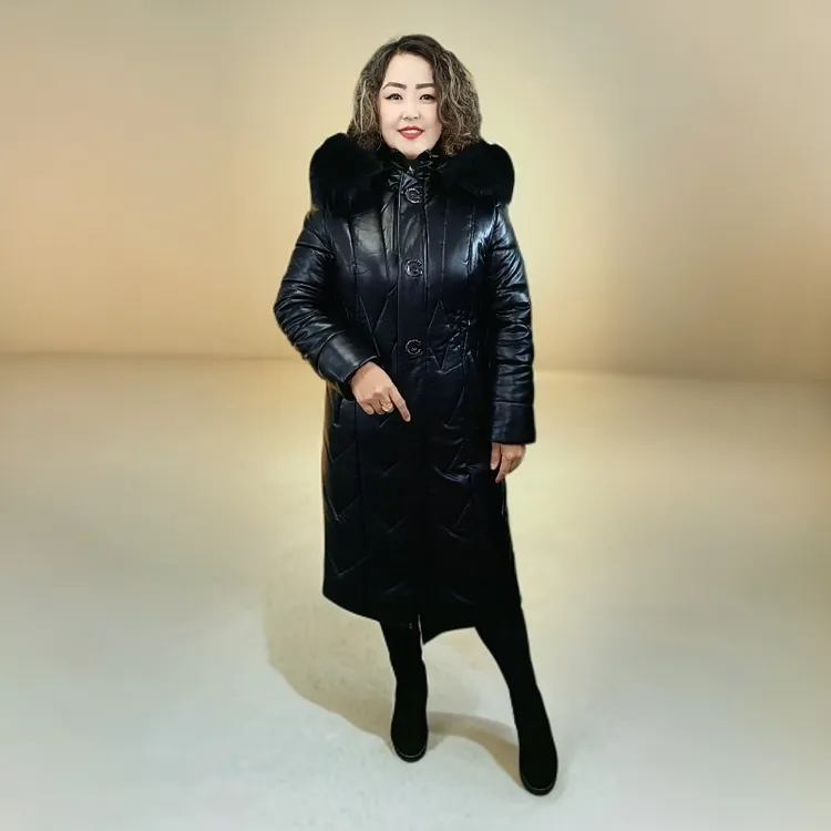 大毛领黑色中长款连帽冬季修身宽松型3D长款女士皮衣