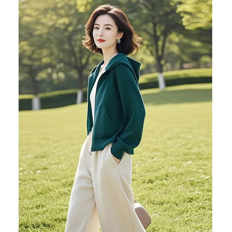 超火春秋季新款韩系小个子休闲时尚宽松连帽百搭绿色厚T恤外套女