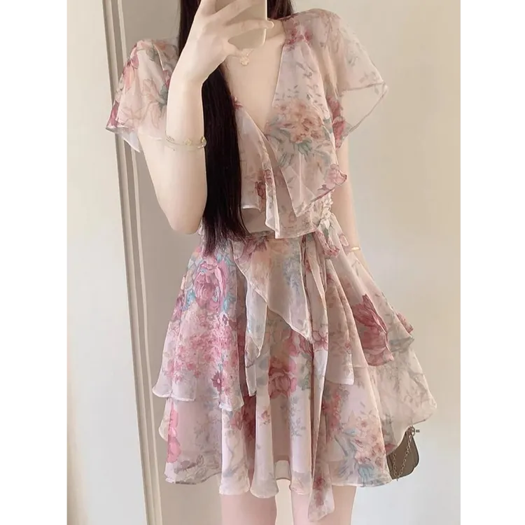 夏季度假风雪纺连衣裙法式小个子气质绑带收腰碎花荷叶边印花短裙