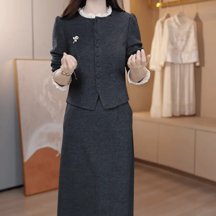 B861【连衣裙】2025冬季新款时尚优雅气质加厚休闲遮肚减龄连衣裙