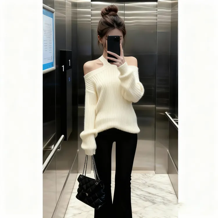 韩系纯欲时尚高级感绞花一字肩挂脖针织衫毛衣微喇叭裤套装女