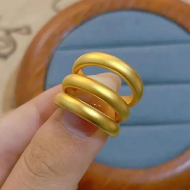 合金戒指 【泥鳅背戒指】时尚情侣古法经典传承光面真金色素款实心