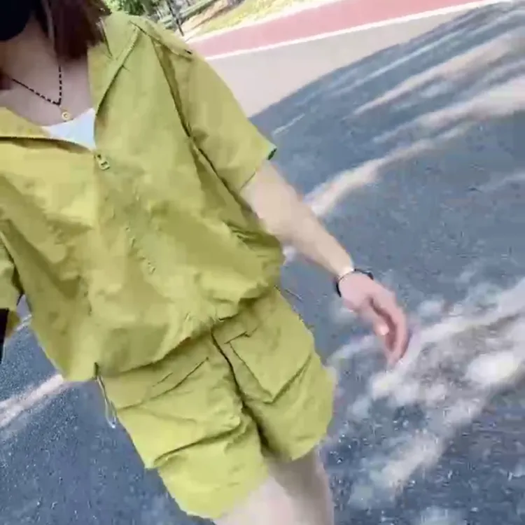 2025夏季新款时尚显瘦气质女士网红洋气两件套百搭款K8374