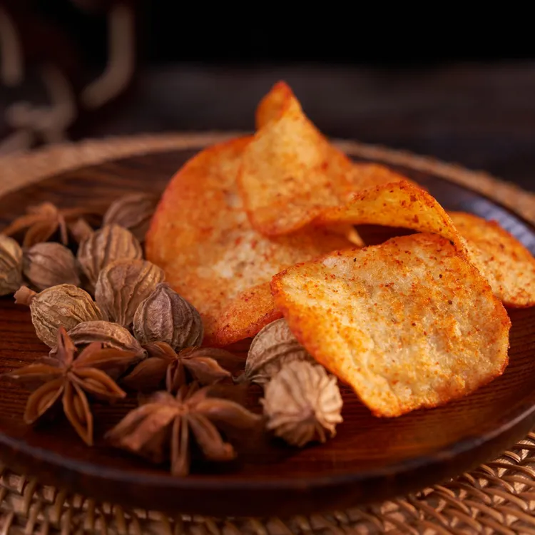 贵州特产麻辣土豆片经典手工新鲜薯片美味零食小吃