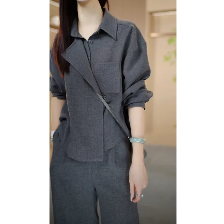 菲玥女装25856秋季新款时尚气质显瘦修身减龄长袖女装二件套
