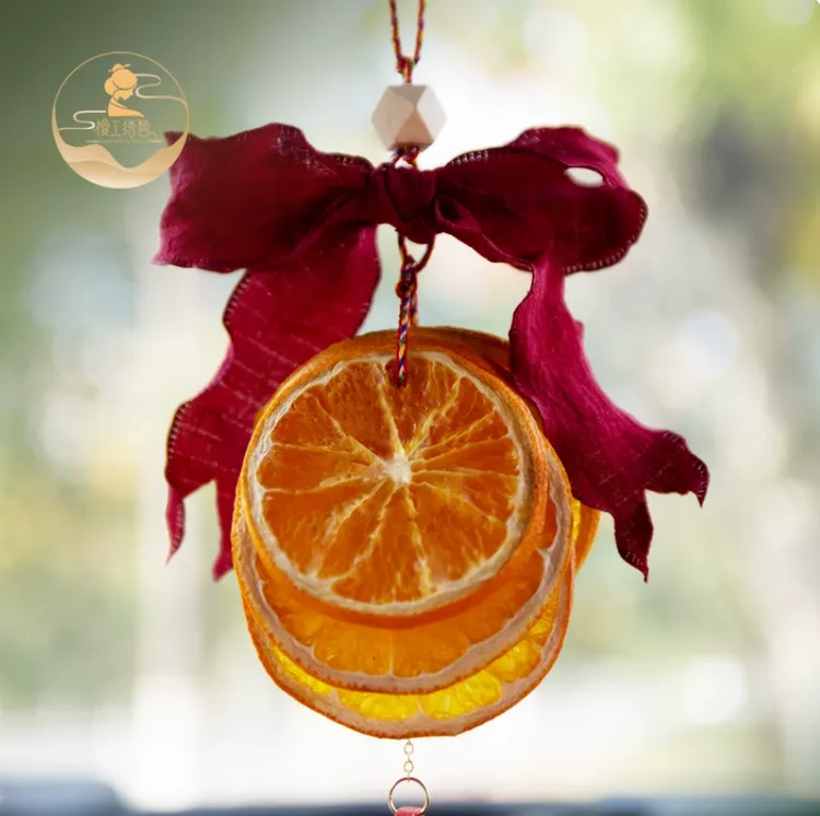 （随机款式）车载‌香薰香橙片肉桂手工植物香薰挂饰自然橙香无添加