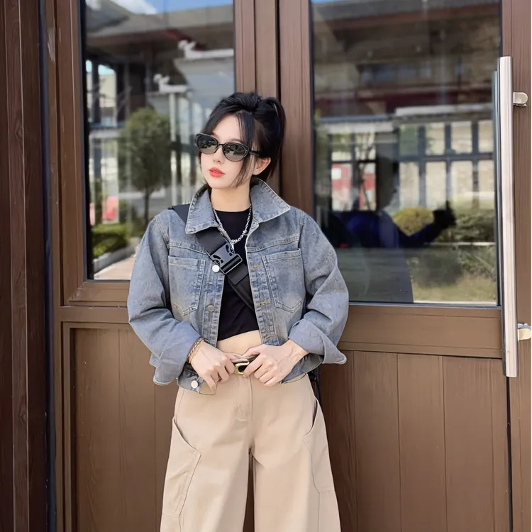 秋季小个子短款牛仔外套女新款时尚宽松小香风夹克上衣755#