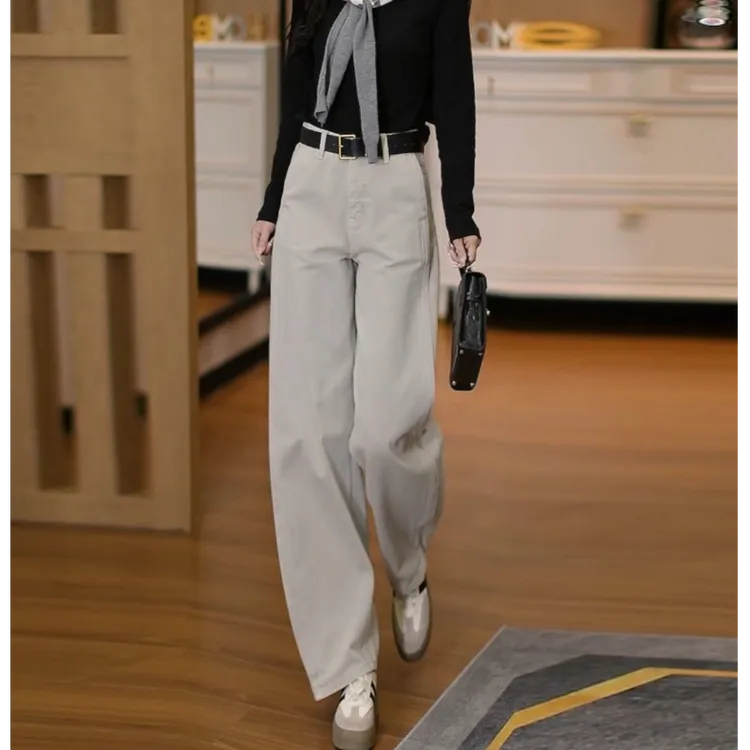 莫兰迪灰牛仔裤女爆款2025秋新款高腰显瘦宽松气质时髦弯刀直筒裤