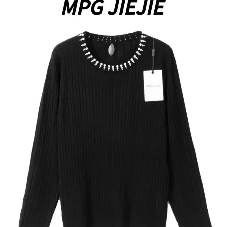 MPG JIEJIE【简爱 】25大码早秋领口珠珠点缀毛衣