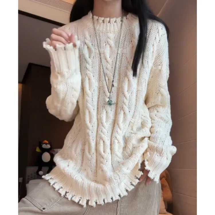 绞花不规则破坏坑条宽松圆领毛衣松弛保暖针织衫LK2509116