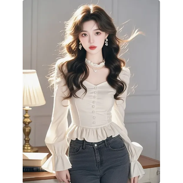 荷叶边气质设计感小众衬衫女春季新款喇叭袖镂空修身显瘦独特上衣