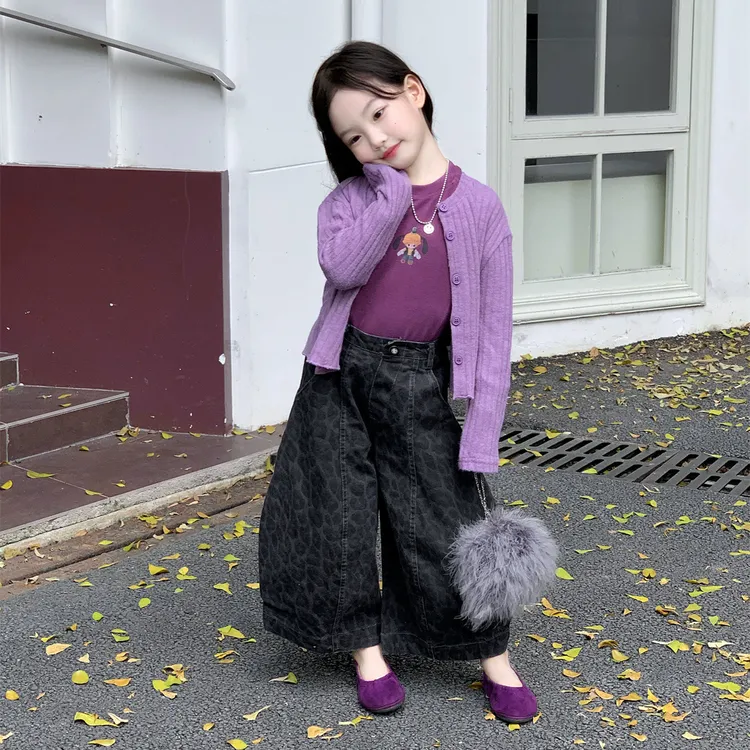 2025秋季新款女童洋气针织开衫+卡通打底衫+豹纹阔腿裤三件套